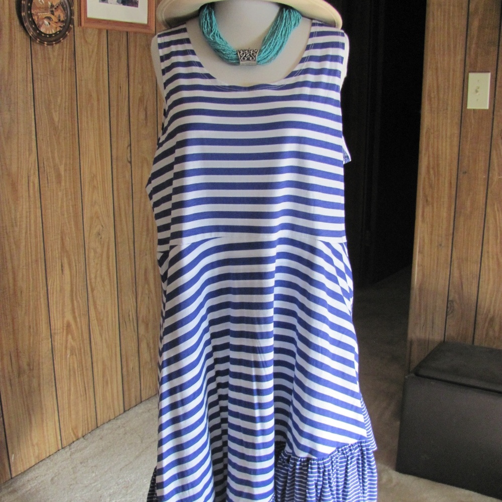 KARRIED AWAY  LADIES SLEEVELESS STRIPED NATALIA DR